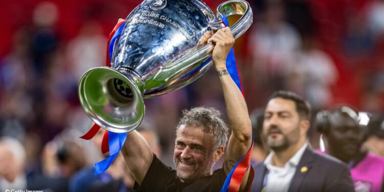 Luis Enrique, trajneri që hyri në klubin ekskluziv të tre trofeve Champions me Guardiolën, Zidane dhe Paisley