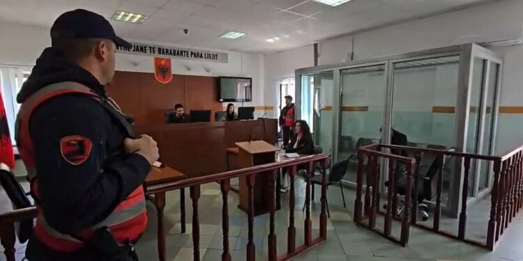 Makina përfundoi në trotuar; zbardhet dëshmia e shoferit të dehur që përplasi për vdekje fëmijët në Durrës