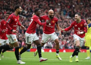 Manchester United gjen zgjidhje për stolin: kush pritet të jetë trajneri i Djajve të Kuq sezonin e ardhshëm