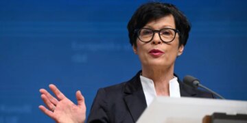 Marta Kos shuplakë Serbisë — Komisionerja evropiane për Zgjerim: Jo më fonde të BE-së derisa gjyqësori të përmirësohet