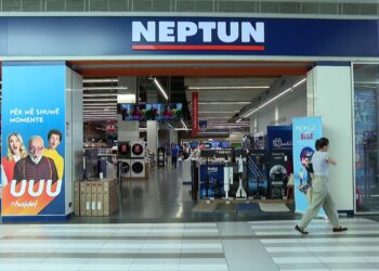 Mbërrijnë Ditët me Fat në Neptun: Oferta 72-orëshe për kondicionerë, frigoriferë dhe TV me çmime të reduktuara