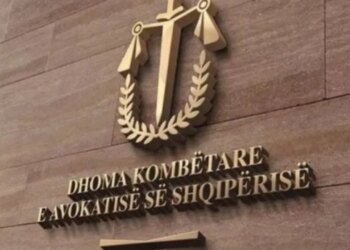 Mbyllet votimi në Dhomën e Avokatisë Tiranë; nis numërimi, marrin pjesë vetëm 774 avokatë
