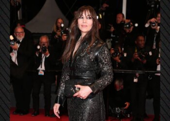 Monica Bellucci shkëlqen në Festivalin e Filmit në Kanë me fustan lëkure dhe dantelle