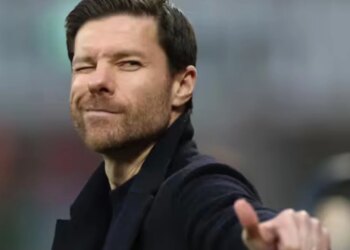 Në Angli janë të bindur se Xabi Alonso është shumë pranë stolit të gjigantit të Premier League