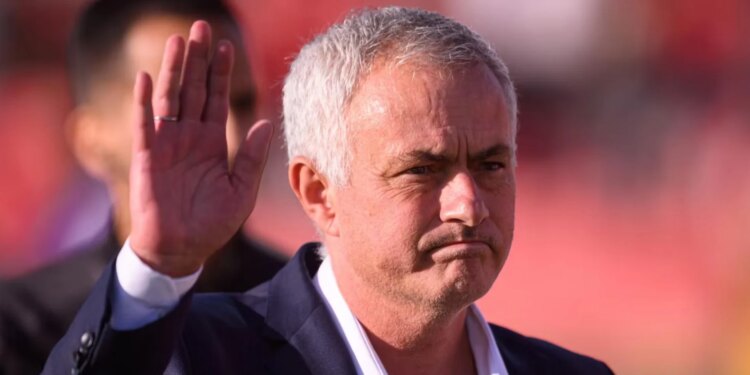 Në Spanjë nuk ka dyshime: Jose Mourinho do të jetë trajner i Real Madridit, por Mbappe mbetet çështje