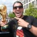 Nga kampion bote te pronar i klubit, Lukas Podolski njofton tërheqjen nga futbolli
