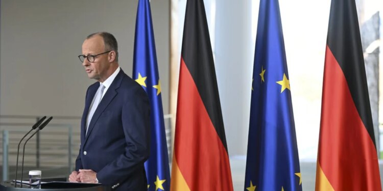 Nis anije gjermane në Hormuz, Merz: Të gatshëm të kontribuojmë për paqen