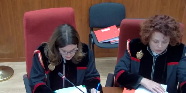 Nis seanca në Kushtetuese, deputetët e PD kërkojnë Komision Hetimor për Mc Gonigal dhe zgjedhjet e 11 majit