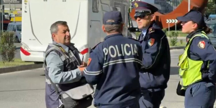 Një person humb jetën në Shkodër, dyshohet se u përplas nga një automjet