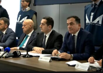 Operacion i përbashkët SPAK–anti‑mafia e Barit, kryeprokurori Klodian Braho: Sekuestruan një milionë euro cash dhe pasuri të tjera