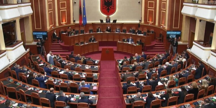 PS miraton 85 vota aktin për akcizën e karburanteve; Genta Tafa merr 83 vota si Komisionere kundër Diskriminimit