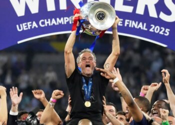 PSG përgatitet për finalen kundër Arsenalit, Luis Enrique vendos për të ardhmen te parizienët