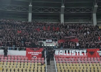 Pas protestave të studentëve, Ballistët e Tetovës shkundin Shkupin me Himnin Kombëtar të Shqipërisë