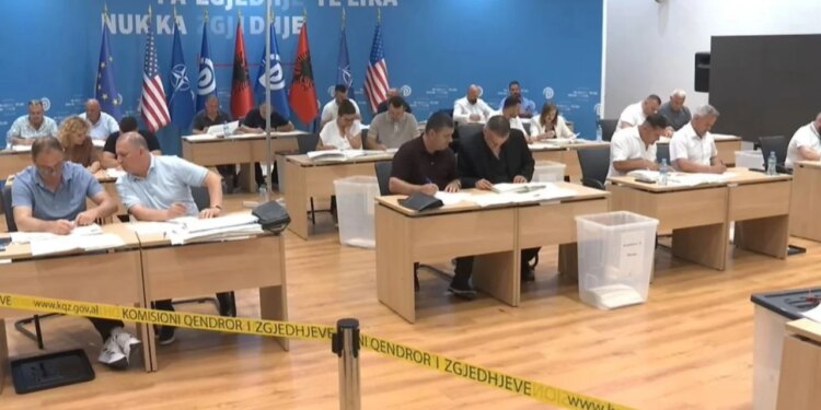 Përfundon numërimi i votave për anëtarët e rinj të Këshillit Kombëtar të PD; rezultatet pritet të publikohen pasditës