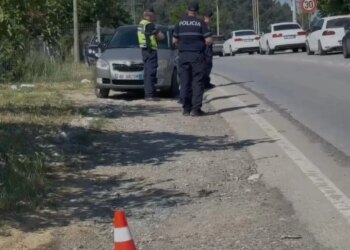 Përplasi për vdekje fëmijën 7-vjeçar në Elbasan; arrestohet regjisori Petri Bozdo, dëshmia: Isha me shpejtësi të ulët