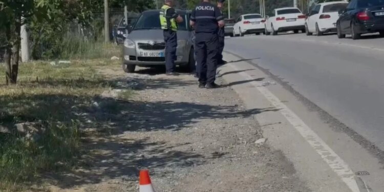 Përplasi për vdekje fëmijën 7-vjeçar në Elbasan; arrestohet regjisori Petri Bozdo, dëshmia: Isha me shpejtësi të ulët