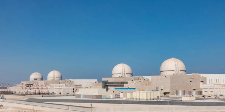 Përshkallëzim i rrezikshëm në Emiratet e Bashkuara Arabe: Tre dronë sulmuan centralin bërthamor Barakah
