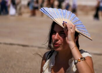 Përvëlohet Portugalia, temperaturat arrijnë mbi 40 gradë Celsius; Evropa Perëndimore përballet me valë të fortë nxehti