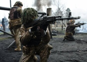 Pika e kthesës po afron, thotë gjenerali ukrainas: Rusia e lodhur; brenda gjashtë muajsh do përparojmë
