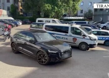 Procedohet penalisht 44-vjeçari që kishte vjedhur jashtë shtetit një makinë 50 mijë euro për ta shitur në Shqipëri