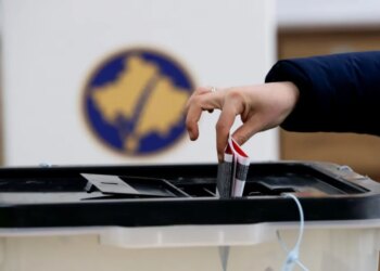 Publikohen listat e deputetëve për zgjedhjet e jashtëzakonshme në Kosovë, PDK vijon t’i mbajë sekret