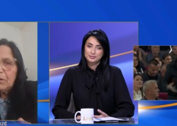 Pusho ti, qepe — Punonjësja e bashkisë Dibër, bërë virale, flet në Shqipëria Live: Pendohem për fjalët që përdora