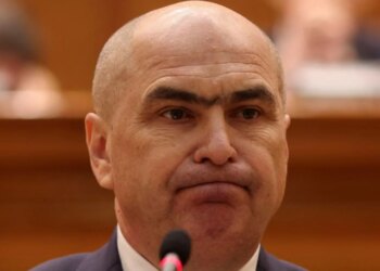 Qeveria në Rumani bie, presidenti kërkon përjashtimin e partisë së ekstremit të djathtë nga koalicionet e ardhshme qeveritare