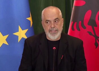 Rama: Myzyri, transformues i KPP, u hetua nga SPAK; iu hodh baltë, deshën ta shkatërronin, doli pa faj