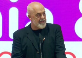 Rama: Nuk ëndërroj të bëhem këngëtar; porosi për të rinjtë: Të gjithë mund të bëheni Steve Jobs