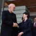 Rama me kryeministren japoneze: Kur vini në Shqipëri do marrim hak; ju ftoj në NATO, si Margaret Thatcher