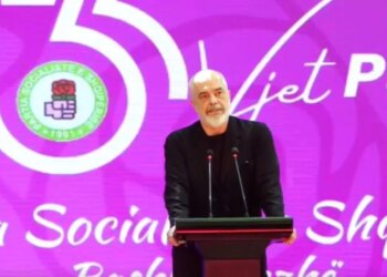 Rama nga Lezha: Na akuzonin si shërbëtorë të Milosheviçit, nafta furnizonte makinën; PD, shpirti i politikës shqiptare