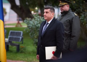 Rezidenca e ambasadorit shqiptar në Kiev u shkatërrua nga sulmet ruse, Ernal Fino tregon pasojat
