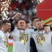 Robbie Keane dorëhiqet si trajner i Ferencváros