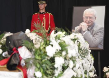 Ruçi, Topi e Gjekmarkaj: Politikanë të majtë e të djathtë i japin lamtumirën profesorit të socialistëve Servet Pëllumbit