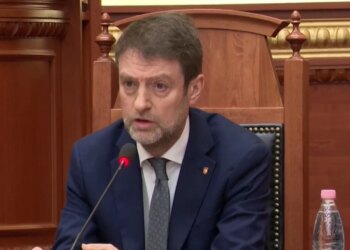 Rusia godet banesën e ambasadorit shqiptar në Kiev; Hoxha: E papranueshme, ambasadori rus në Shqipëri thirret për shpjegime