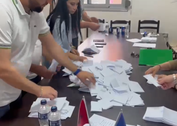 Sali Berisha i vetëm në garë për PD-në, numërimi mbyllet në disa degë, ja sa demokratë kanë votuar