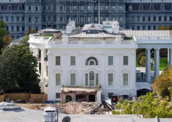 Salla e re e ballove në Shtëpinë e Bardhë, Trump, demokratët: Simbol i largimit të republikanëve nga shqetësimet