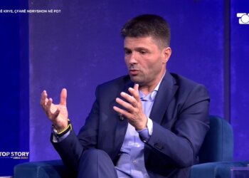 Shehu në Top Story: Berisha, i pari që bëri opozitën e opozitës; sinjalet kanë qenë qarta më parë