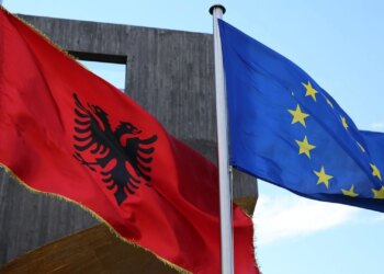 Shqipëria një hap më pranë BE, ekspertët e integrimit: Procesi ka kosto; brenda 2027 duhen standardet evropjiane
