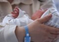 Si të bëj djalë? Tregu i këshillave, miteve dhe boshllëqeve ligjore në Kosovë