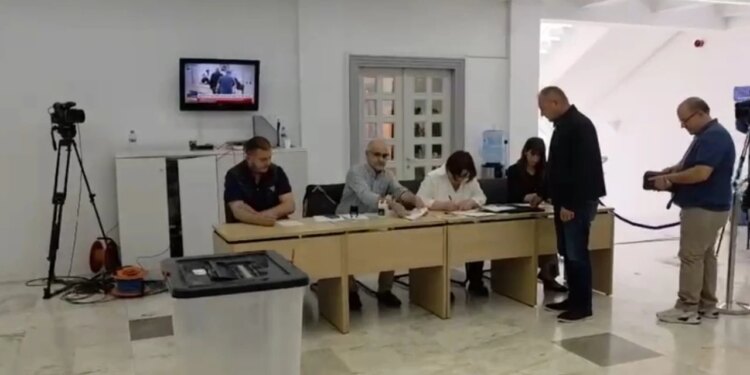 Sot zgjedhjet në PD: Nis votimi, Berisha i vetmi kandidat