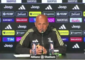 Spalletti thumbon Milanin e Allegrin: Përshtatja me rregullat e tyre është e gabuar, futbolli shkon drejt tjetër