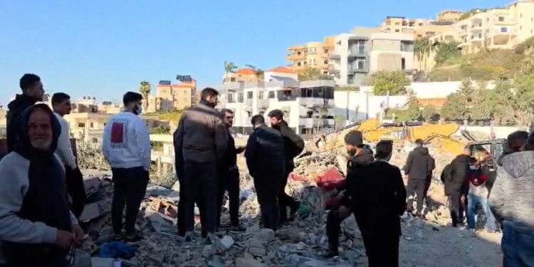 Sulme të reja në Liban: të paktën 11 të vrarë në bastisjet izraelite në jug dhe pranë Bejrutit