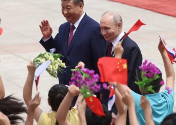 Tapet i kuq për Putinin në Pekin; Rusia kërkon forcimin e aleancës me Kinën, Xi sulmon hegjemoninë unilaterale