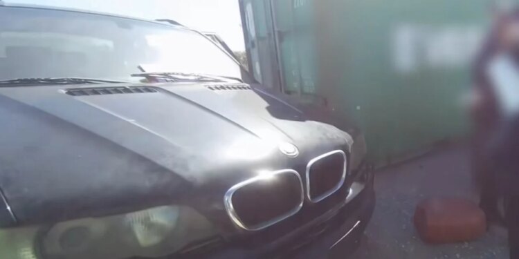 Tatimet sekuestrojnë McLaren, Benz dhe BMW të biznesmenit që nuk paguante detyrimet për një vit e gjysmë