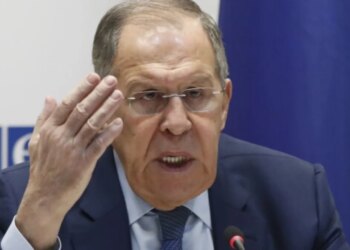 Telefoni i gazetarit tërbon Lavrorvin në Indi, ministri rus: Dorëzo telefonin, ose forcat e sigurisë nxjerrin armët
