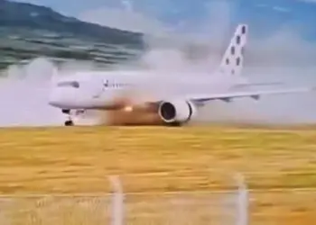 Tmerr në aeroportin e Splitit në Kroaci: Avion me 135 del nga pista me 240 km/h, shmanget tragjedia