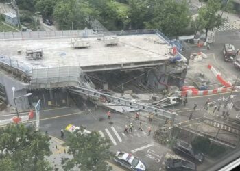 Tragjedi në Korenë e Jugut: Shembet mbikalimi në Seul, tre të vdekur