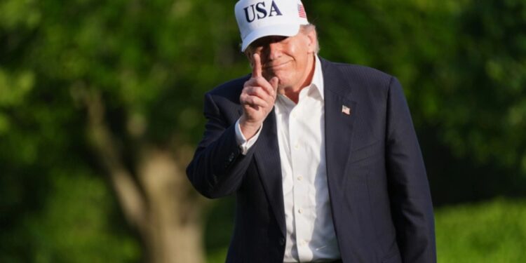 Trump dërgon mesazh të qartë Teheranit: Uraniumi iranian do të merret ose do të shkatërrohet