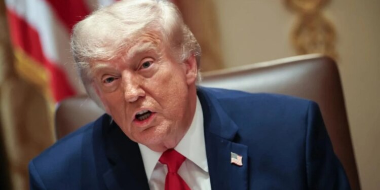 Trump padit sërish WSJ, kërkon 10 miliardë dollarë për letrën e ditëlindjes së Epstein, e rreme, me keqdashje